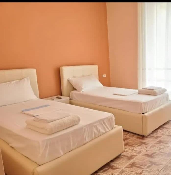 Hotel Fama Škalngur المظهر الخارجي الصورة