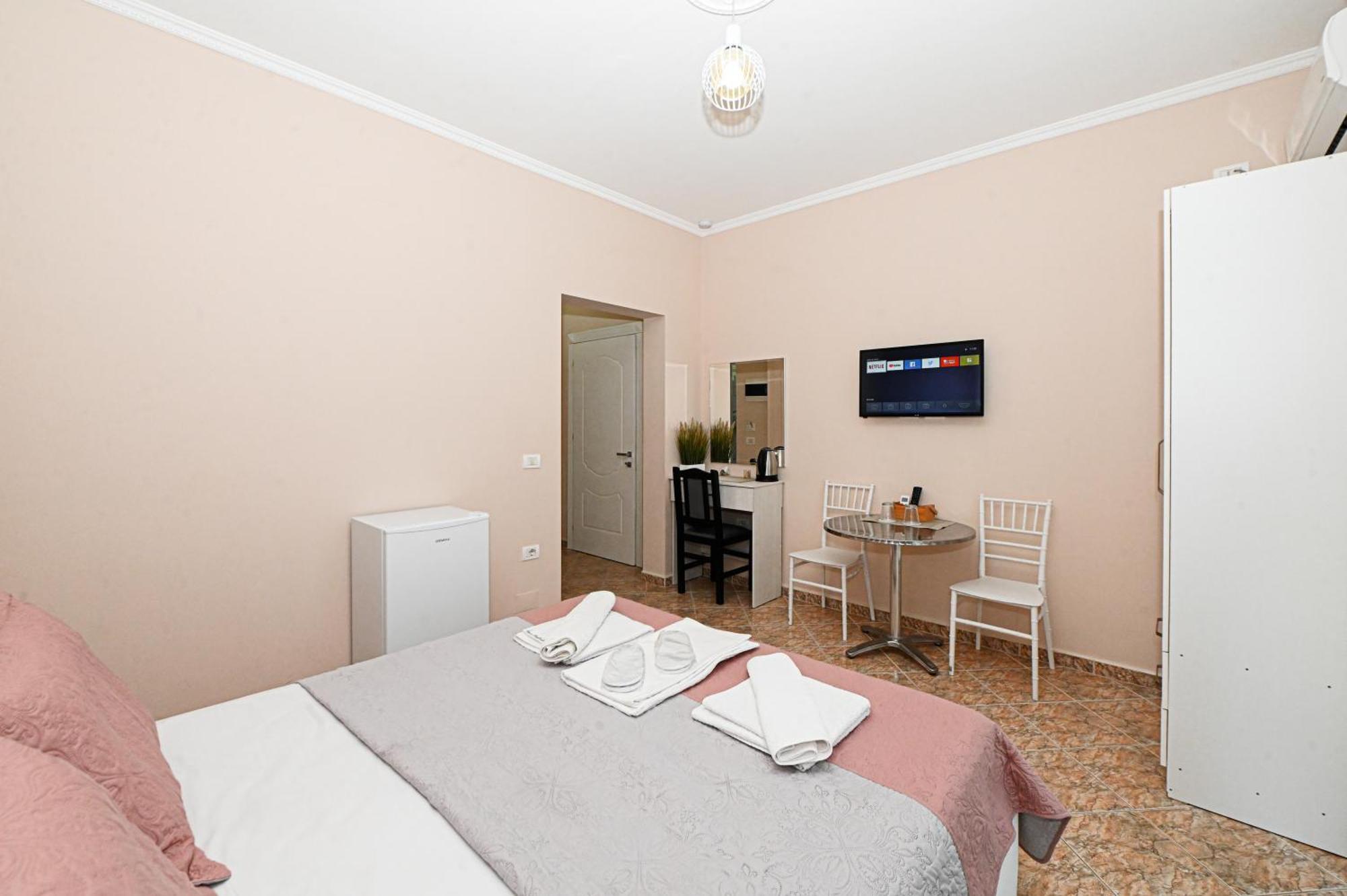 Hotel Fama Škalngur المظهر الخارجي الصورة