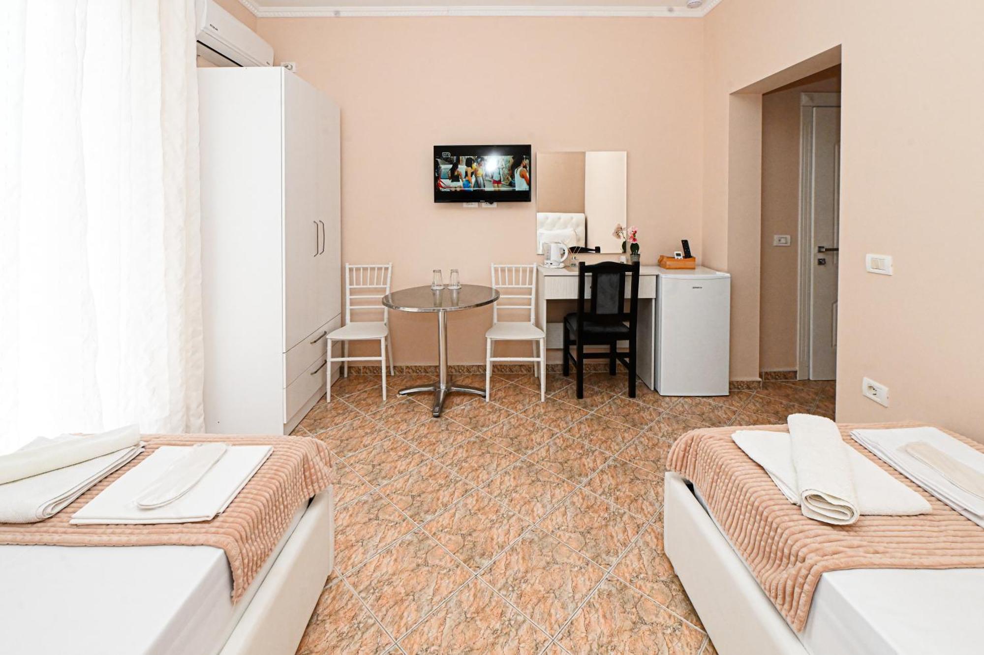 Hotel Fama Škalngur المظهر الخارجي الصورة