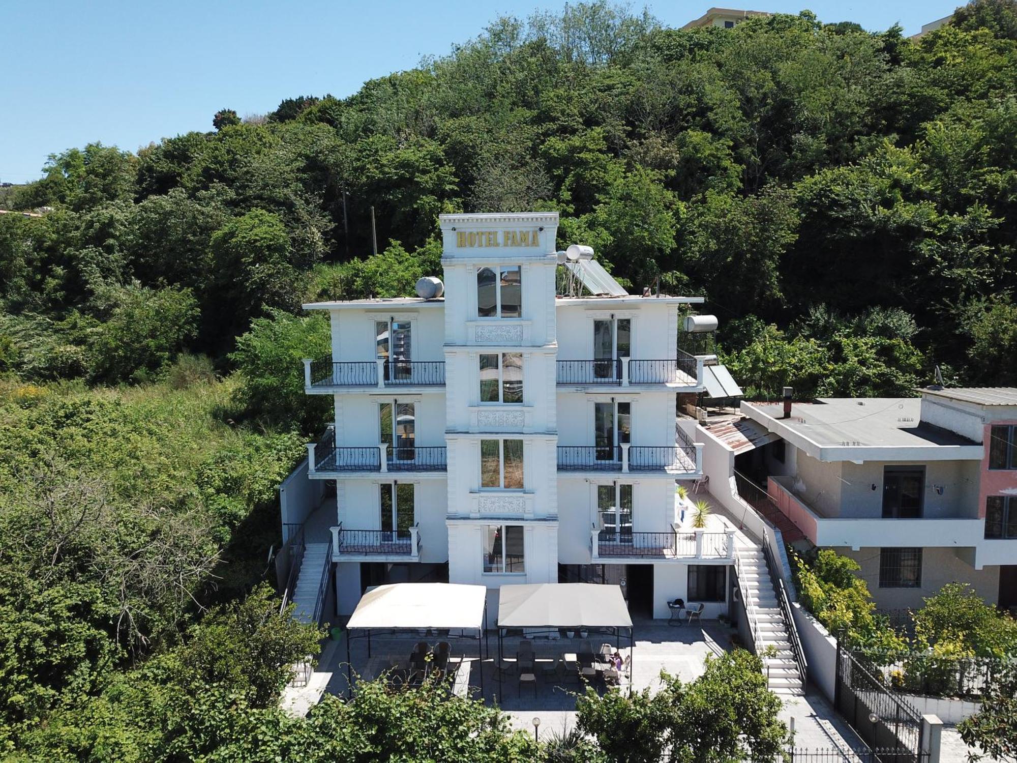 Hotel Fama Škalngur المظهر الخارجي الصورة